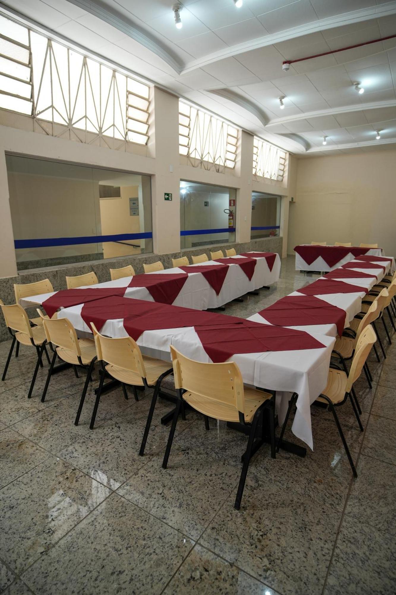 Hotel Dan Inn Pocos De Caldas - A Melhor Localizacao Do Centro By Nacional Inn Exteriör bild